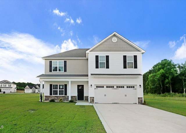 Property at 203 Talton Farm Dr, Pikeville, NC 27863, 4 beds, 2.5 baths