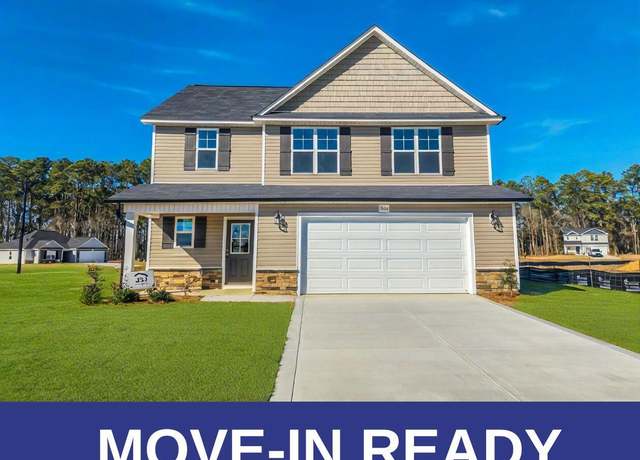 Property at 3303 Clydesdale Ct, Fayetteville, NC 28312, 4 beds, 2.5 baths