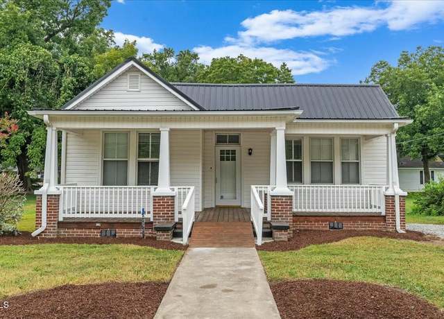 Property at 308 Charles St, Henderson, NC 27536, 3 beds, 1 bath