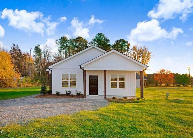 Property at 106 W Church St, Nashville, NC 27856, 3 beds, 2 baths