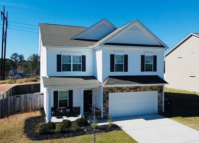 Property at 612 Marian Way, Sanford, NC 27330, 5 beds, 3 baths