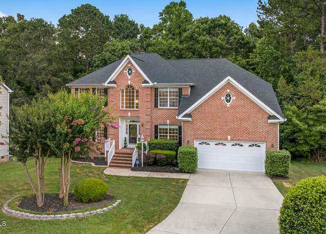 Property at 9 Monteith Ct, Durham, NC 27713, 4 beds, 3.5 baths