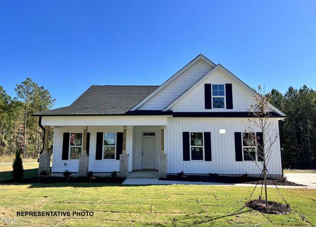 Property at 3963 Baileys Xrds Rd, Benson, NC 27504, 4 beds, 3 baths