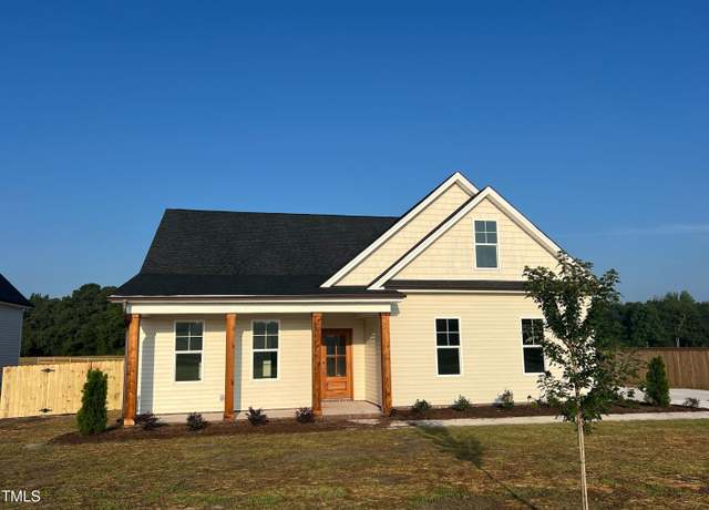 Property at 3963 Baileys Xrds Rd, Benson, NC 27504, 4 beds, 3 baths