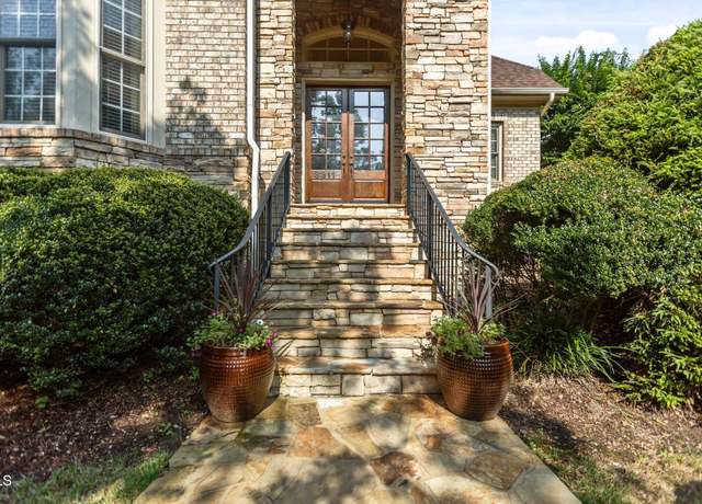 Property at 3311 Canoe Brook Pkwy, Raleigh, NC 27614, 5 beds, 4.5 baths