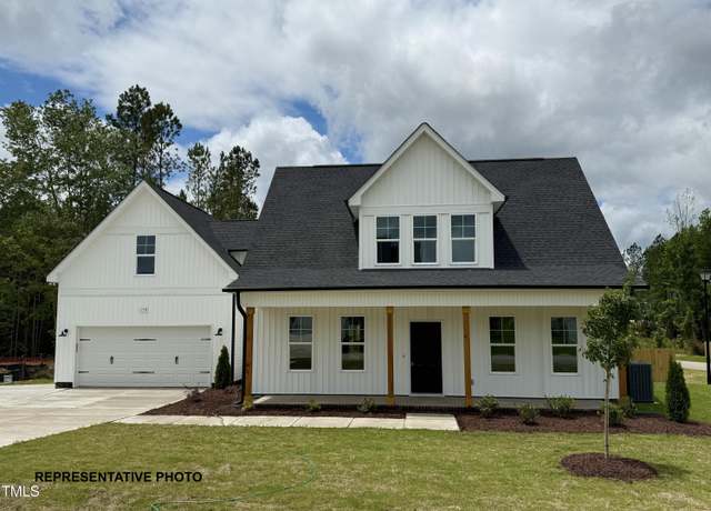 Property at 3943 Baileys Xrds Rd, Benson, NC 27504, 4 beds, 2.5 baths