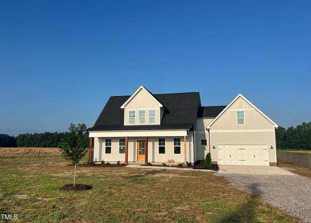 Property at 3943 Baileys Xrds Rd, Benson, NC 27504, 4 beds, 2.5 baths