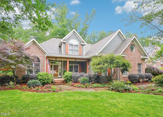 Property at 5720 Brushy Meadows Dr, Fuquay Varina, NC 27526, 4 beds, 2.5 baths