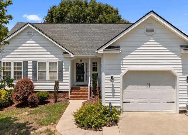 Property at 113 Kelly Ln, Clayton, NC 27520, 3 beds, 2 baths
