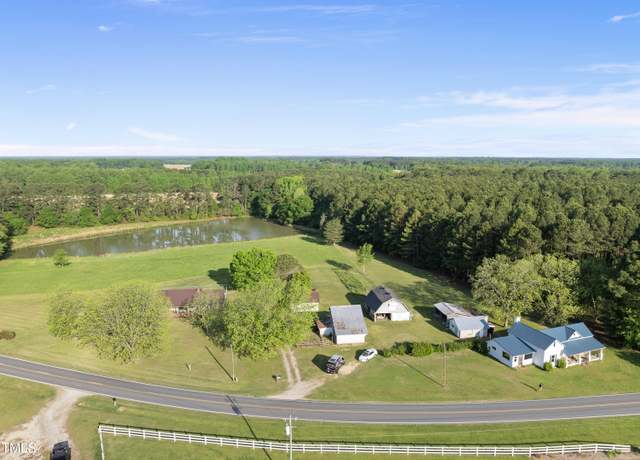 Property at 11766 Liles Rd, Bailey, NC 27807, 3 beds, 2.5 baths