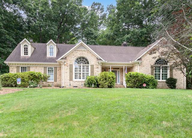 Property at 3 Bent Oak Ct, Durham, NC 27705, 4 beds, 3 baths