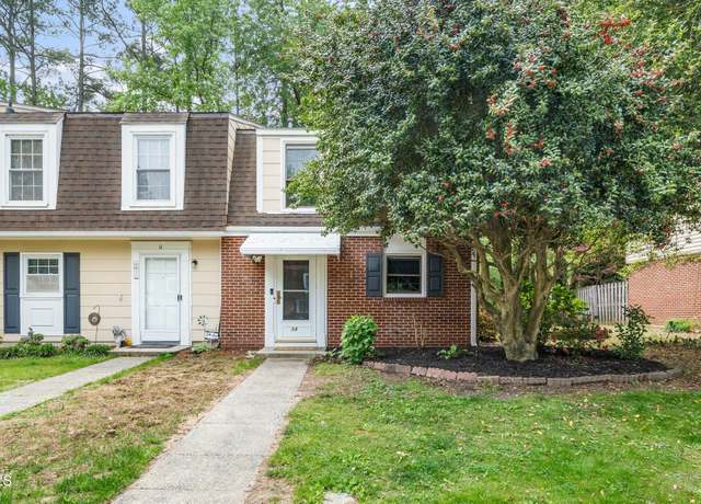 Property at 13 Patriot Cir, Durham, NC 27704, 2 beds, 1.5 baths