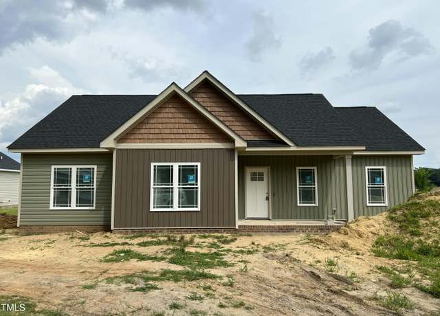 Property at 512 S Vance St, Fremont, NC 27830, 3 beds, 2 baths