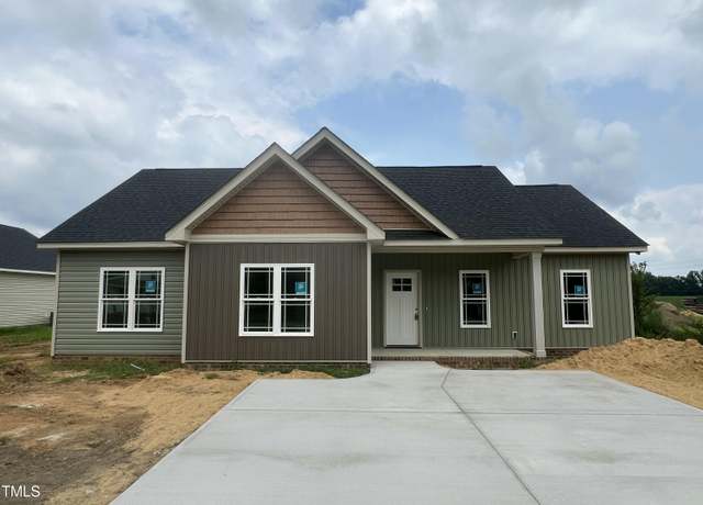 Property at 512 S Vance St, Fremont, NC 27830, 3 beds, 2 baths
