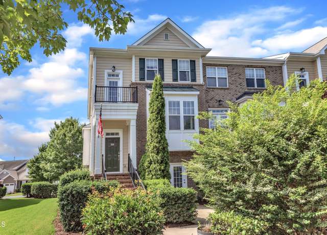 Property at 9216 Wooden Rd, Raleigh, NC 27617, 4 beds, 3.5 baths
