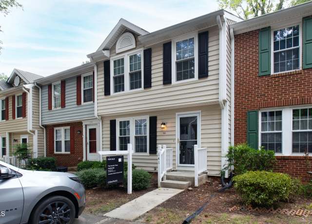 Property at 141 Riverwalk Cir, Cary, NC 27511, 2 beds, 3.5 baths
