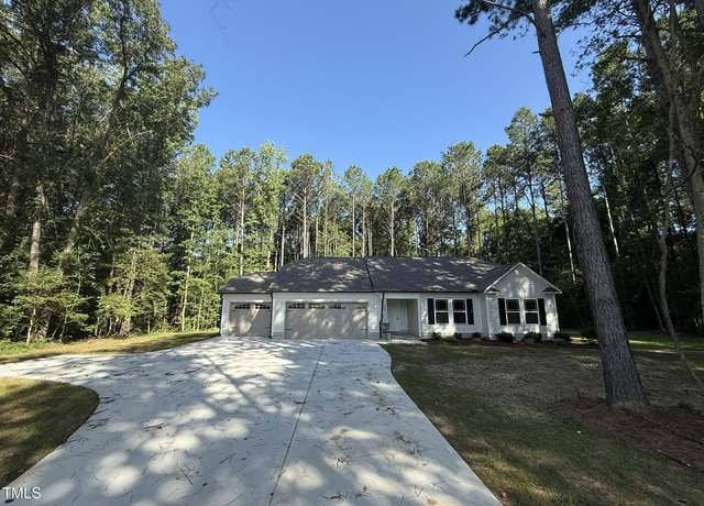 Property at 426 Magnolia Run Way, Benson, NC 27504, 3 beds, 2 baths