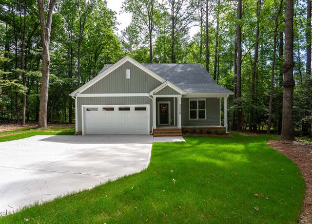 Property at 3258 Yorkshire Cir, Sanford, NC 27332, 3 beds, 2 baths