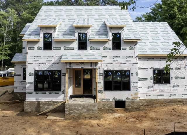 Property at 5107 Hearth Dr, Raleigh, NC 27609, 4 beds, 4.5 baths