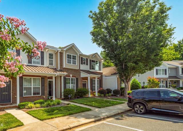 Property at 1076 Kelso Ln, Burlington, NC 27215, 2 beds, 2.5 baths