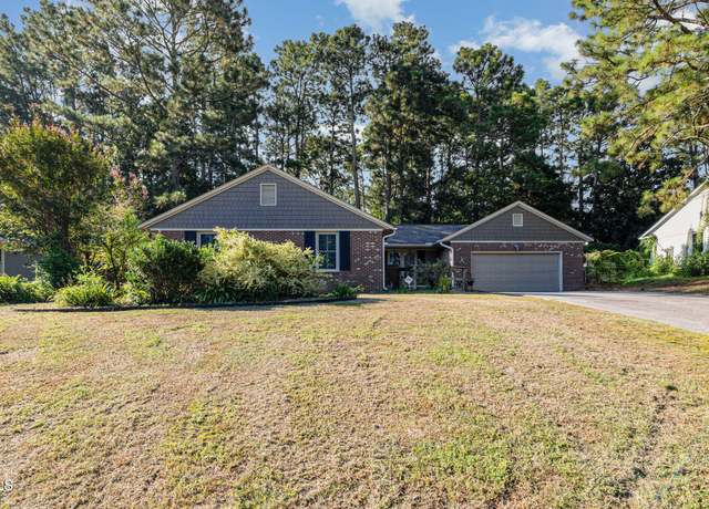 Property at 2425 Torcross Dr, Fayetteville, NC 28304, 3 beds, 2 baths
