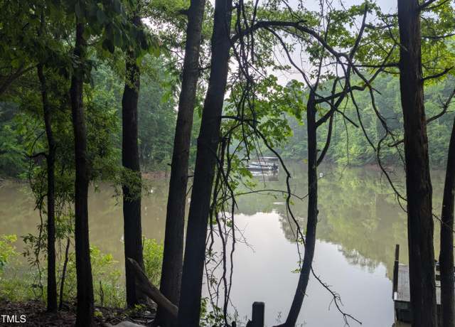 Property at 55-56 Cedar Point Dr, Buffalo Junction, VA 24529