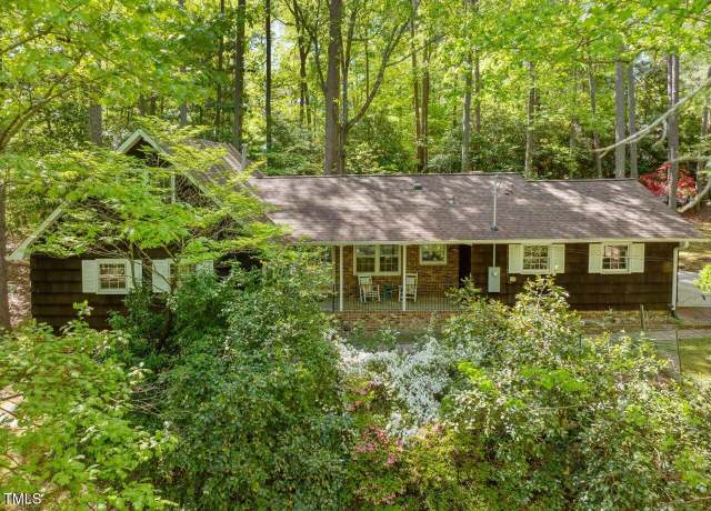 Property at 203 Wood Cir, Chapel Hill, NC 27514, 5 beds, 2 baths