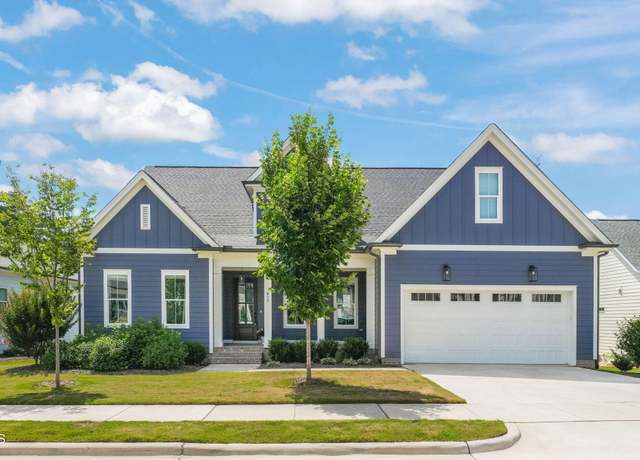 Property at 815 Laurelwood Dr, Durham, NC 27705, 3 beds, 3 baths