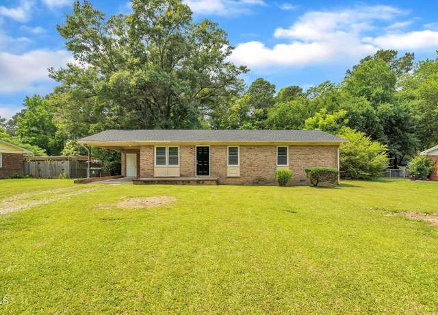 Property at 605 Sexton Ave, Zebulon, NC 27597, 3 beds, 1 bath