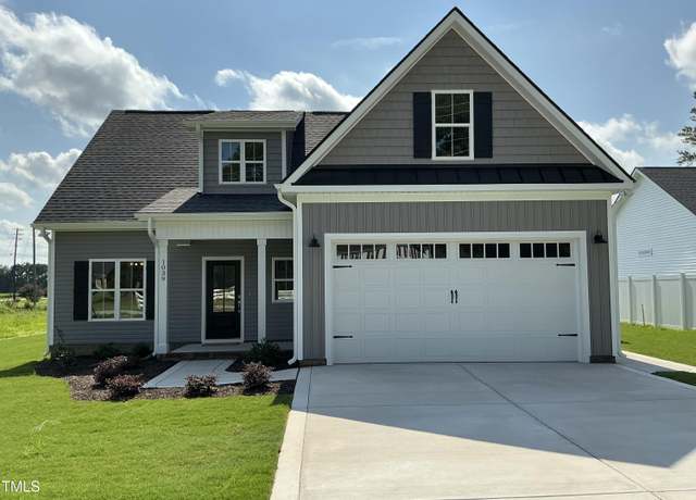 Property at 1039 N Lincoln St, Benson, NC 27504, 3 beds, 2.5 baths