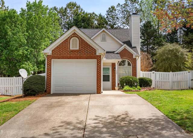 Property at 200 Adefield Ln, Holly Springs, NC 27540, 2 beds, 2 baths