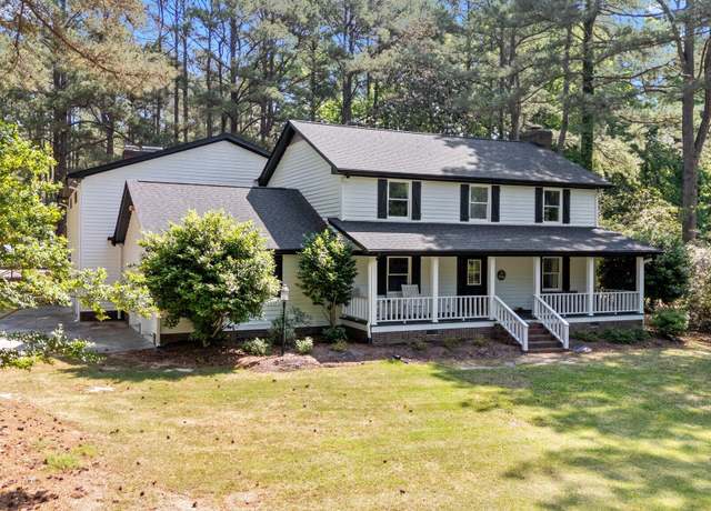 Property at 512 Stratford Dr, Zebulon, NC 27597, 5 beds, 3.5 baths