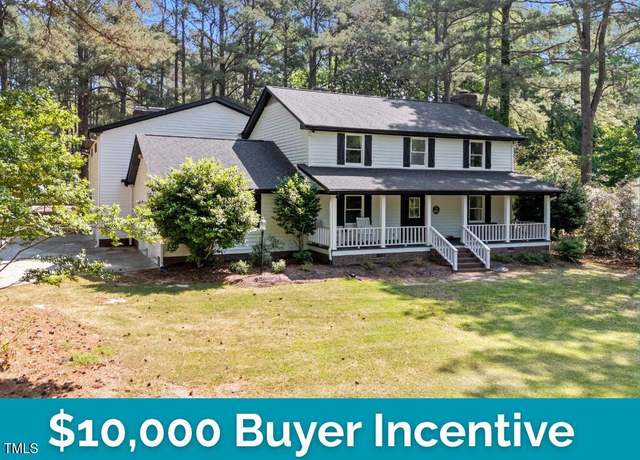 Property at 512 Stratford Dr, Zebulon, NC 27597, 5 beds, 3.5 baths