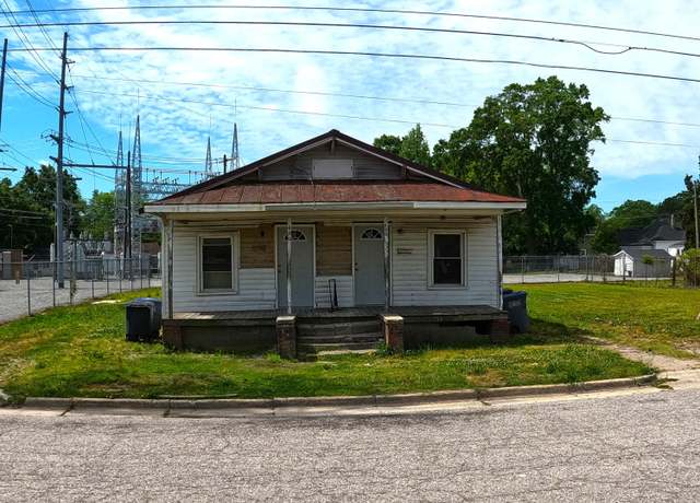 Property at 422 Nance St, Rocky Mount, NC 27803, 4 beds, 2 baths