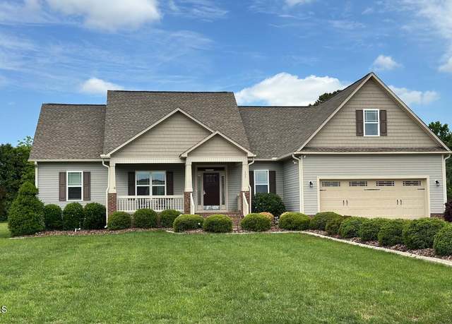 Property at 107 Norwood Dr, Clayton, NC 27527, 3 beds, 2 baths