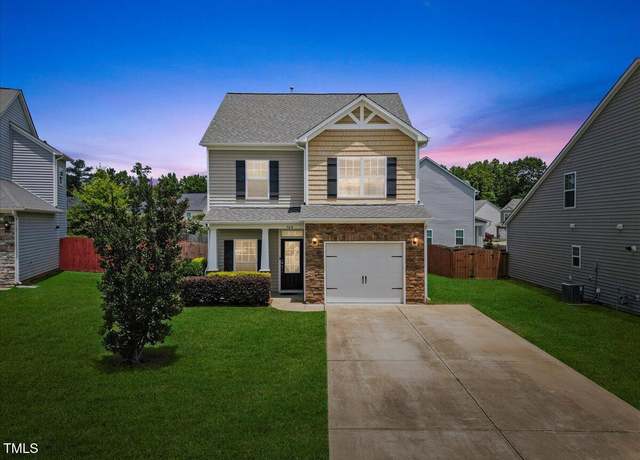 Property at 504 Gumview Cir, Fuquay Varina, NC 27526, 3 beds, 2.5 baths