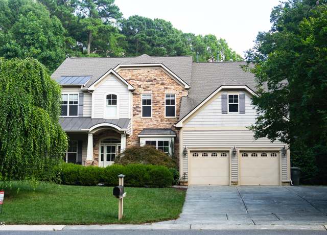 Property at 8228 Clarks Branch Dr, Raleigh, NC 27613, 4 beds, 4 baths