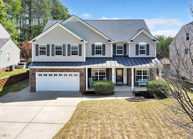 Property at 421 Gooseberry Dr, Holly Springs, NC 27540, 5 beds, 2.5 baths