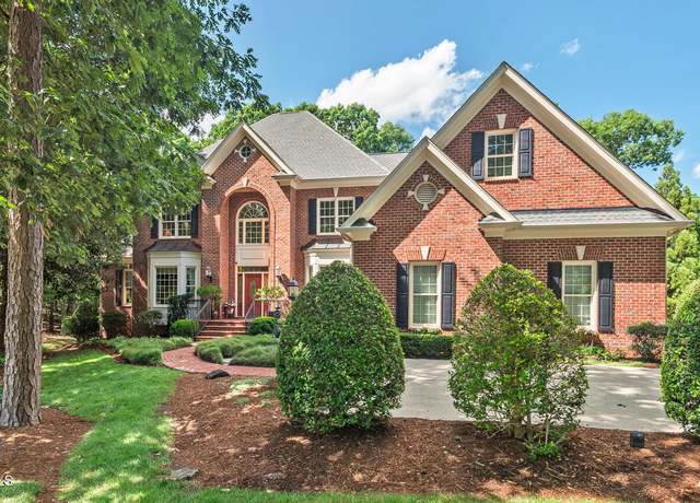 Property at 3606 Dairy Pond Pl, Durham, NC 27705, 5 beds, 3.5 baths