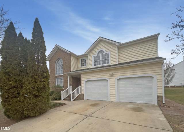 Property at 4 Birkdale Ct, Durham, NC 27713, 4 beds, 2.5 baths