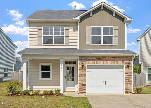 Property at 632 Hunters Ridge Dr, Fuquay Varina, NC 27526, 4 beds, 2.5 baths