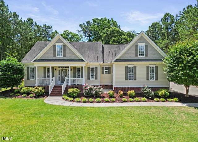 Property at 113 Cedardale Ct, Clayton, NC 27520, 3 beds, 2 baths
