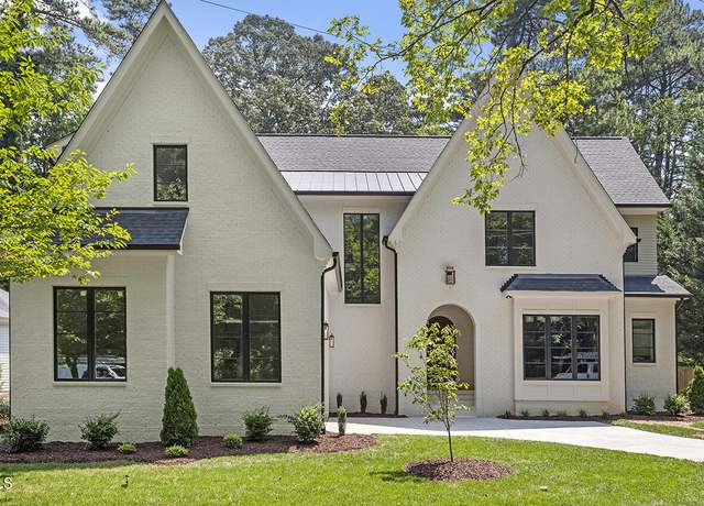 Property at 1404 Eden Ln, Raleigh, NC 27608, 5 beds, 5 baths