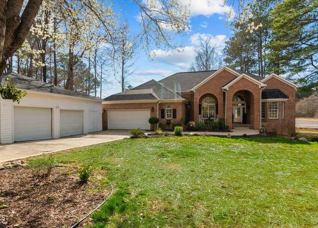 Property at 199 Black Cloud Dr, Louisburg, NC 27549, 3 beds, 2.5 baths