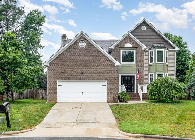 Property at 9812 Miranda Dr, Raleigh, NC 27617, 4 beds, 2.5 baths
