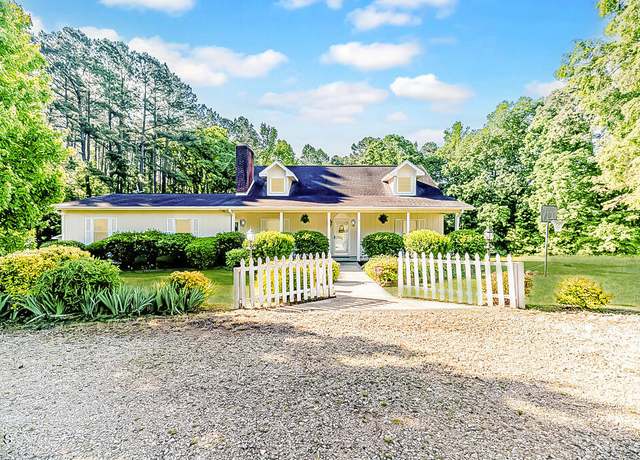 Property at 2619 Steel Bridge Rd, Sanford, NC 27330, 3 beds, 3 baths