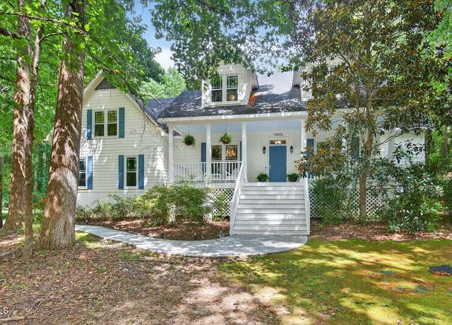 Property at 11912 Pembridge Ln, Raleigh, NC 27613, 5 beds, 3 baths