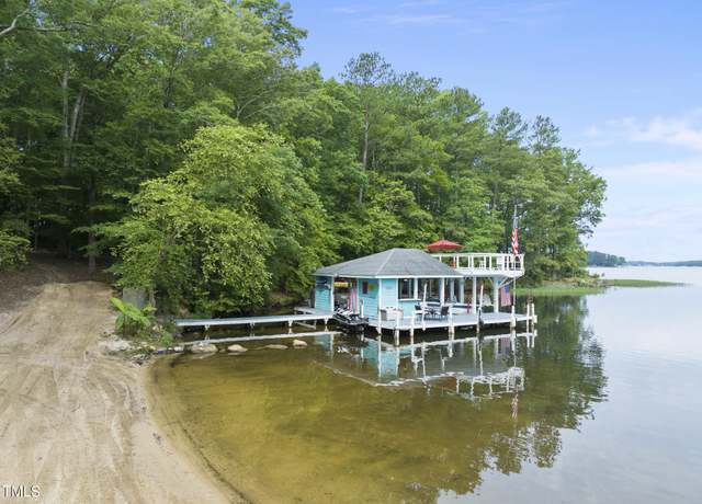 Property at 83 Berkshire Dr, Littleton, NC 27850, 5 beds, 4.5 baths