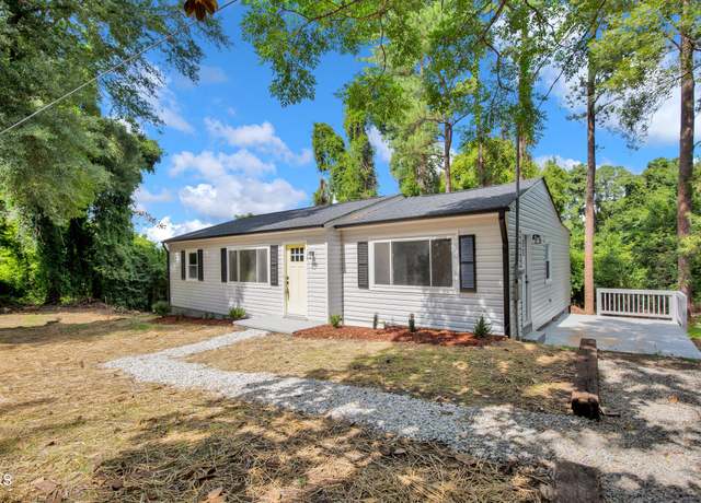 Property at 140 Highland Dr, West End, NC 27376, 3 beds, 2 baths