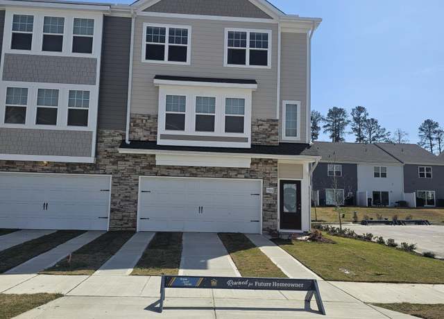 Property at 5320 River Reach Dr, Raleigh, NC 27616, 3 beds, 2.5 baths
